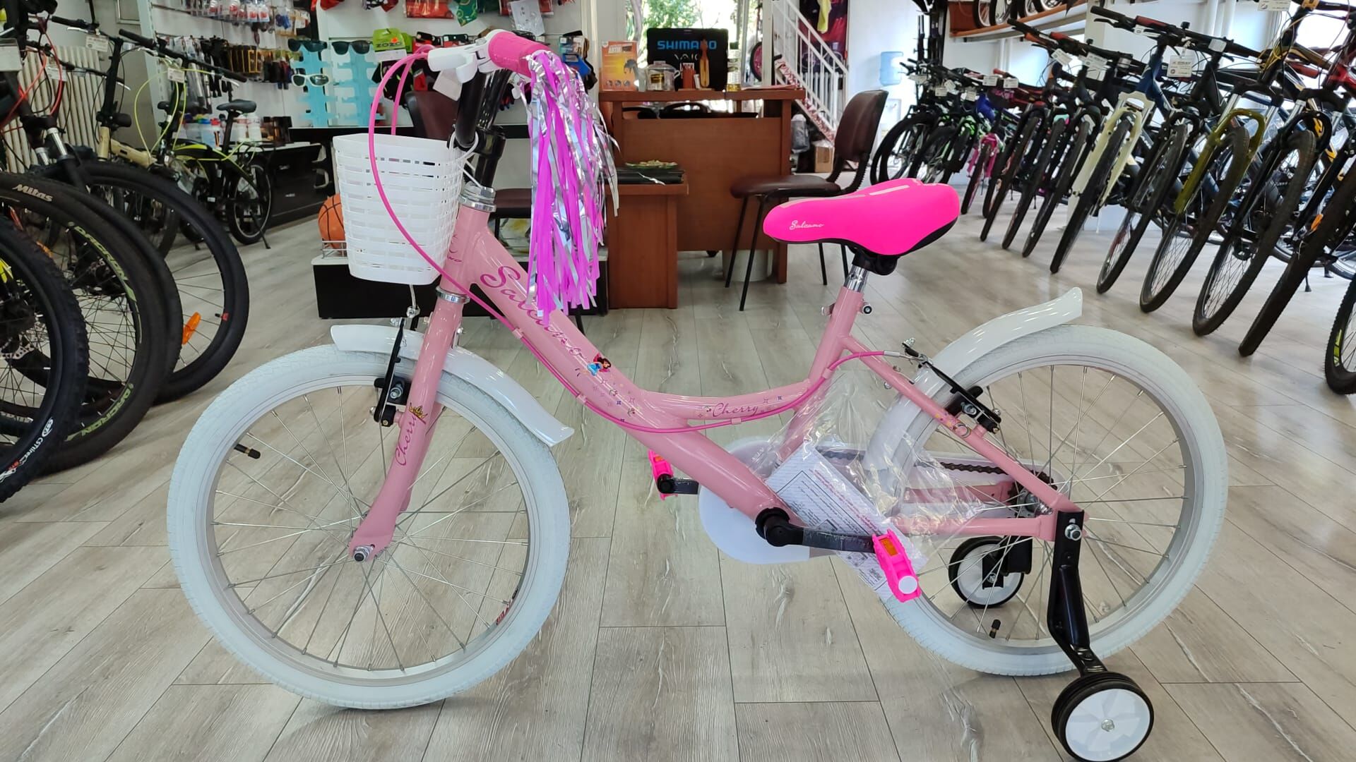 Salcano Cherry 20 Jant Kız Çocuk Bisikleti (120 -140 cm Boy)